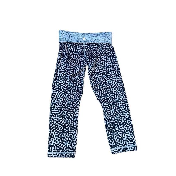 Lululemon Leopard Print Fold Down Waist Capri Leggings Size 4 - Picture 1 of 3